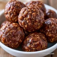 Date Nut Energy Balls in 10 Minutes