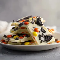 White Chocolate Oreo Bark with Coconut Oil
