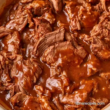 Slow Cooker Pot Roast with Gravy for 6 Recipe Card